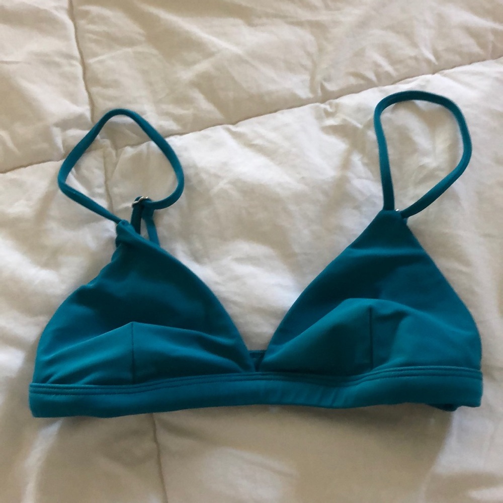 Mikoh Belize top